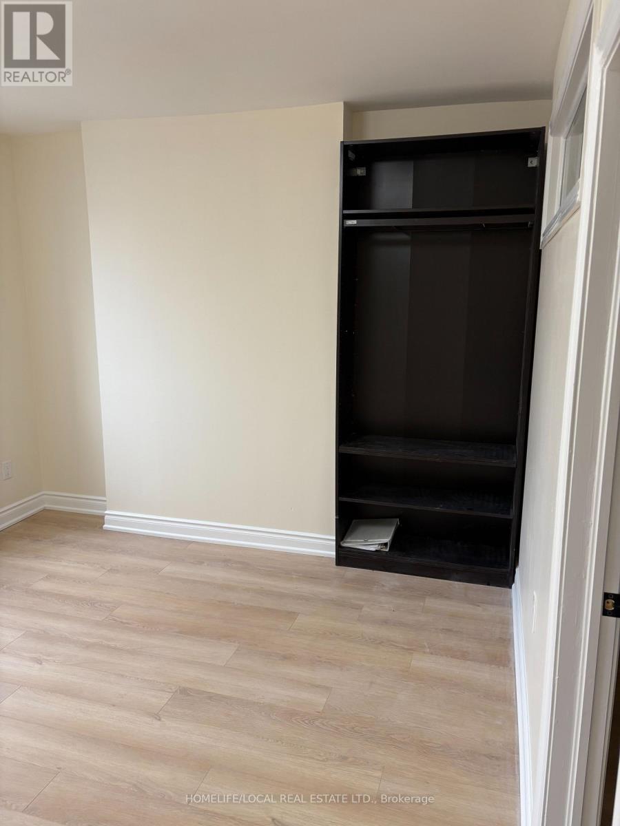 2nd Floor - 614 Bloor Street W, Toronto, Ontario  M6G 1K7 - Photo 7 - C12676078