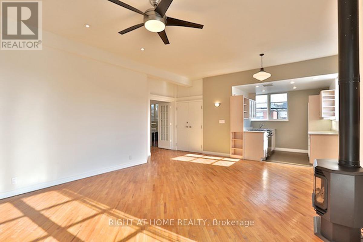 50 Croft Street, Toronto, Ontario  M5S 2N9 - Photo 11 - C12676096