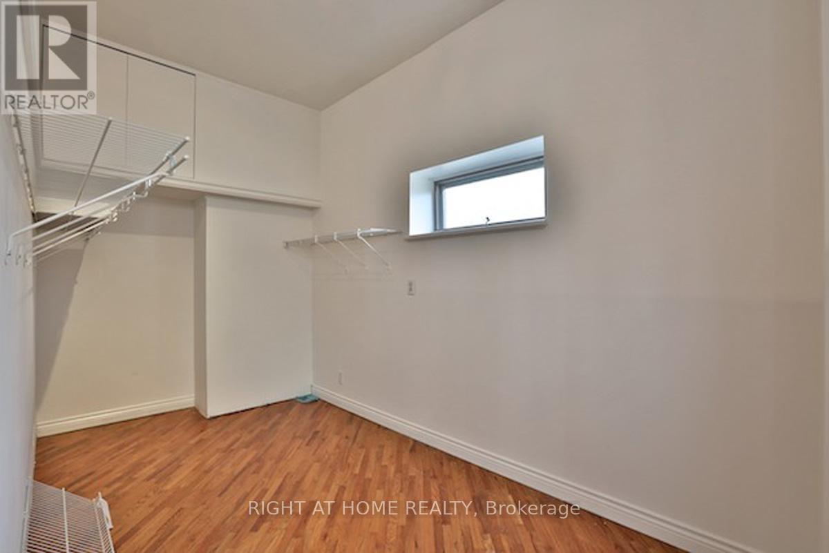 50 Croft Street, Toronto, Ontario  M5S 2N9 - Photo 20 - C12676096