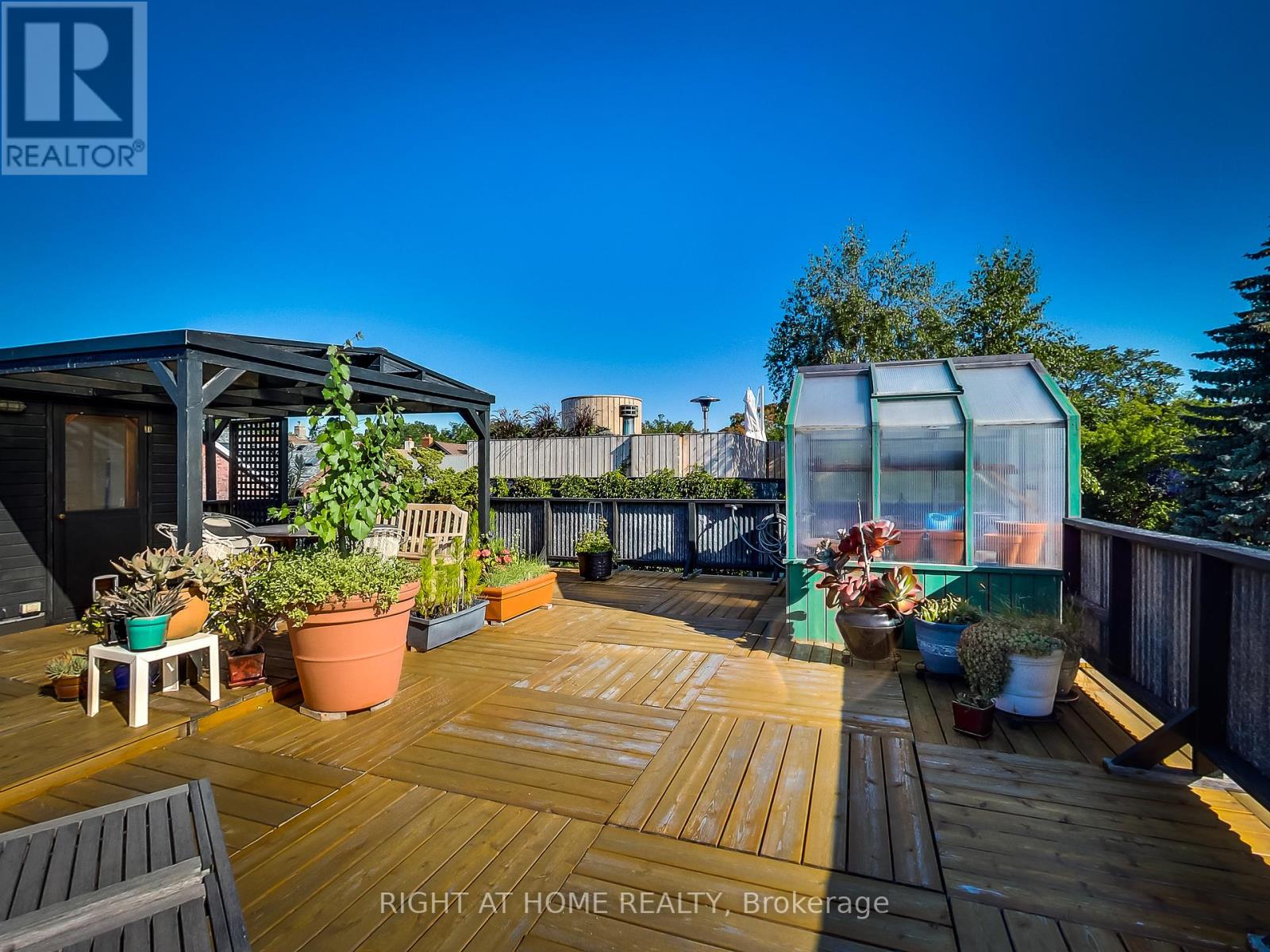 50 Croft Street, Toronto, Ontario  M5S 2N9 - Photo 4 - C12676096