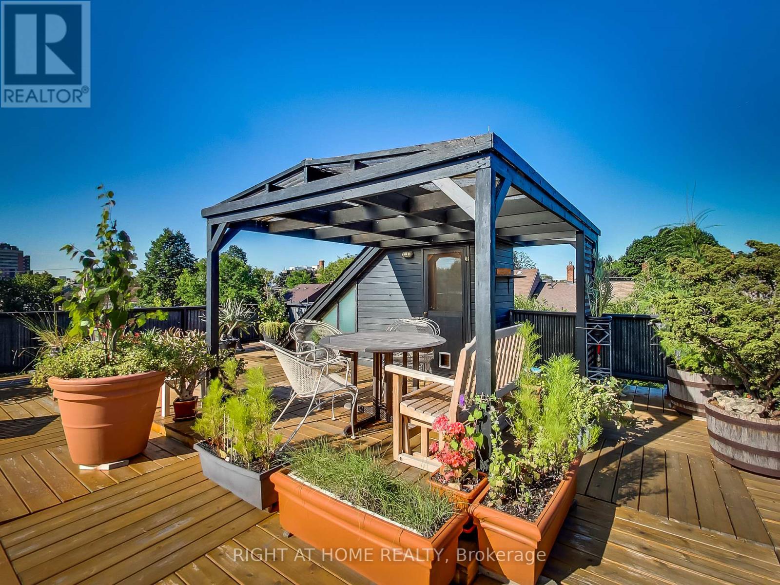 50 Croft Street, Toronto, Ontario  M5S 2N9 - Photo 5 - C12676096