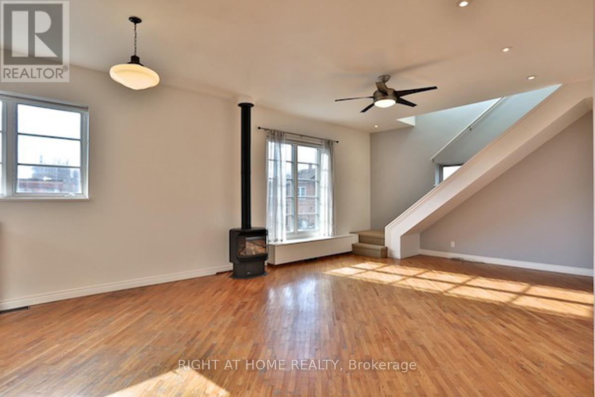 50 Croft Street, Toronto, Ontario  M5S 2N9 - Photo 7 - C12676096