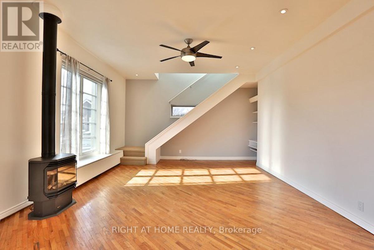 50 Croft Street, Toronto, Ontario  M5S 2N9 - Photo 8 - C12676096