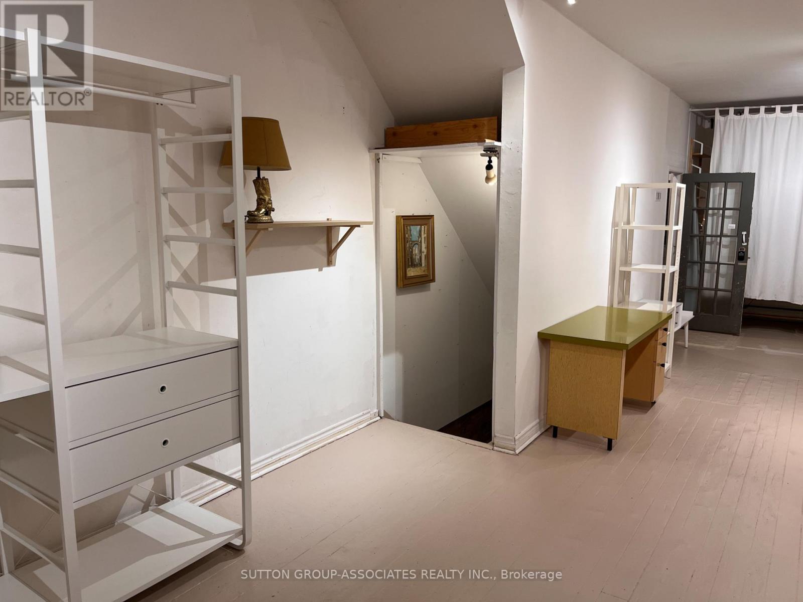 Main - 246 Queen Street E, Toronto, Ontario  M5A 1S3 - Photo 5 - C12676100