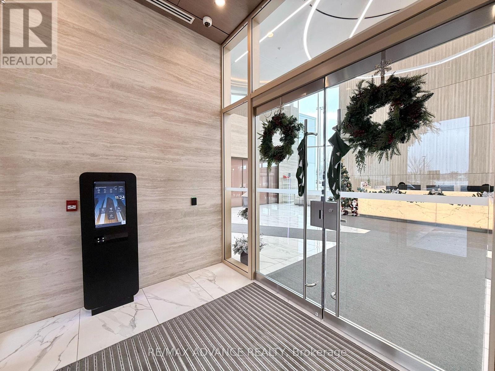 1609 - 27 Mcmahon Drive, Toronto, Ontario  M2K 0J2 - Photo 2 - C12676106