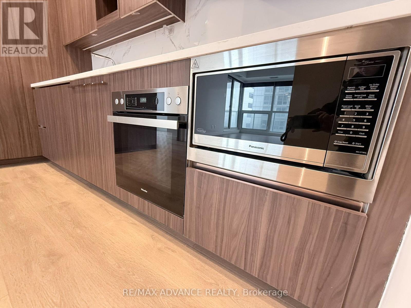 1609 - 27 Mcmahon Drive, Toronto, Ontario  M2K 0J2 - Photo 8 - C12676106