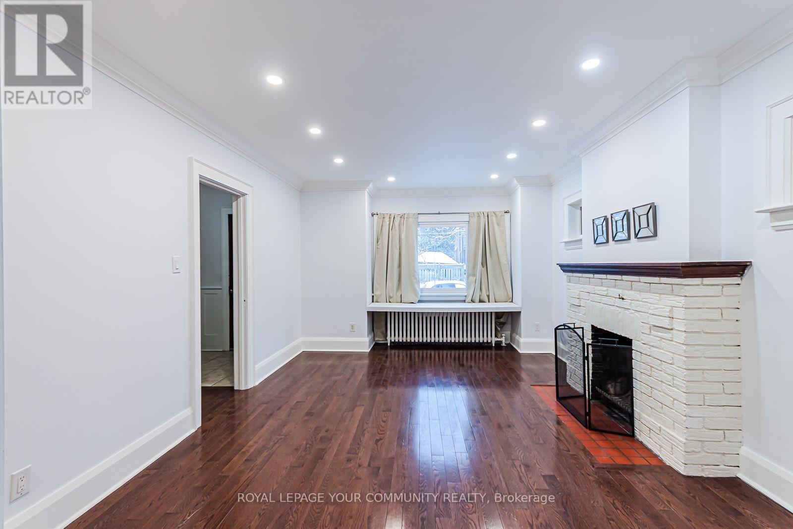 526 Roselawn Avenue, Toronto, Ontario  M5N 1J8 - Photo 4 - C12676118