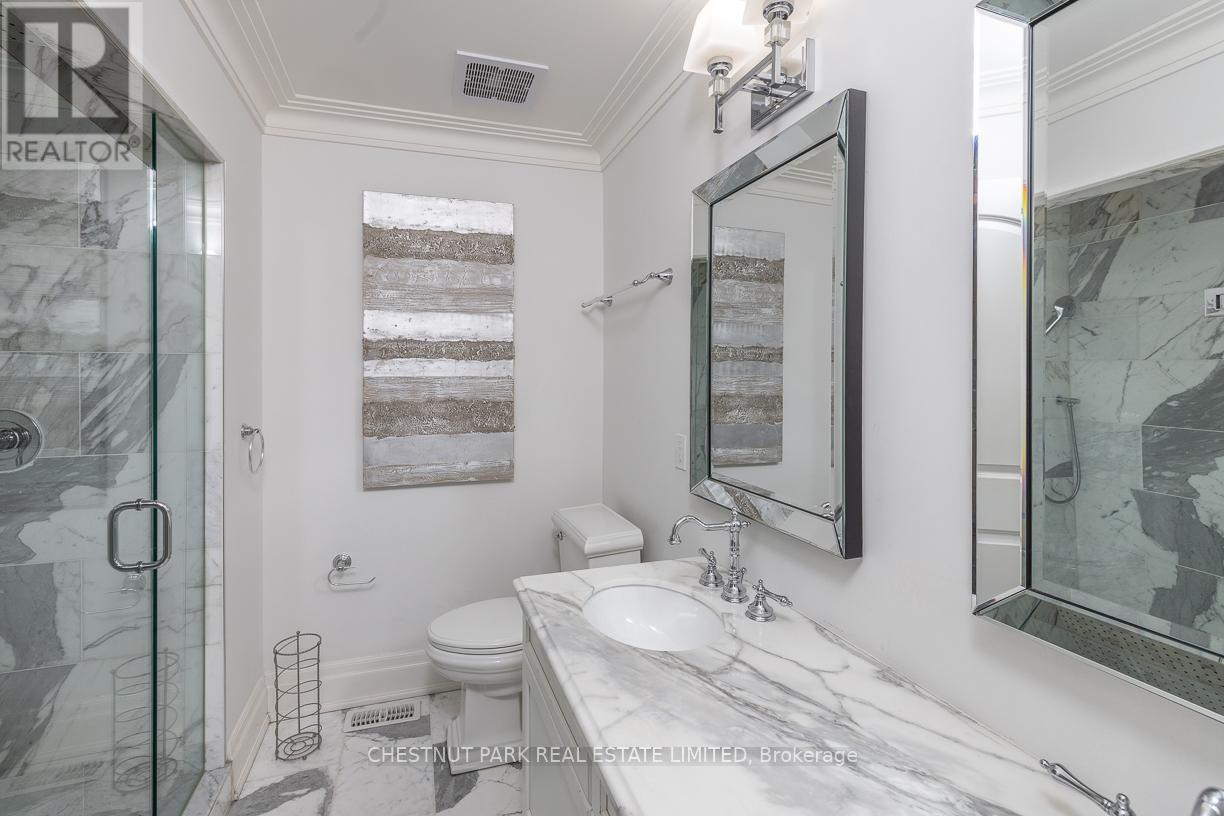 218 Randolph Road, Toronto, Ontario  M4N 3L6 - Photo 10 - C12676122