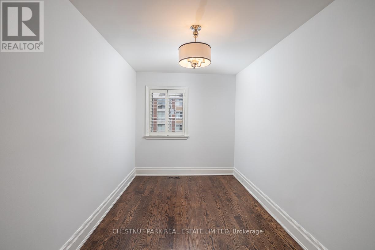 218 Randolph Road, Toronto, Ontario  M4N 3L6 - Photo 12 - C12676122