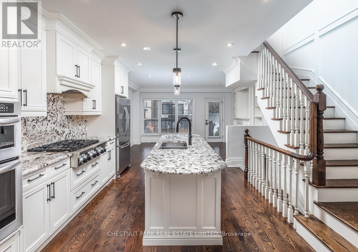 218 Randolph Road, Toronto, Ontario  M4N 3L6 - Photo 4 - C12676122