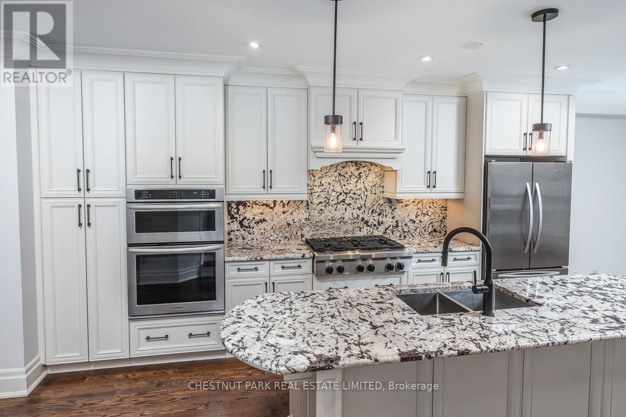 218 Randolph Road, Toronto, Ontario  M4N 3L6 - Photo 5 - C12676122