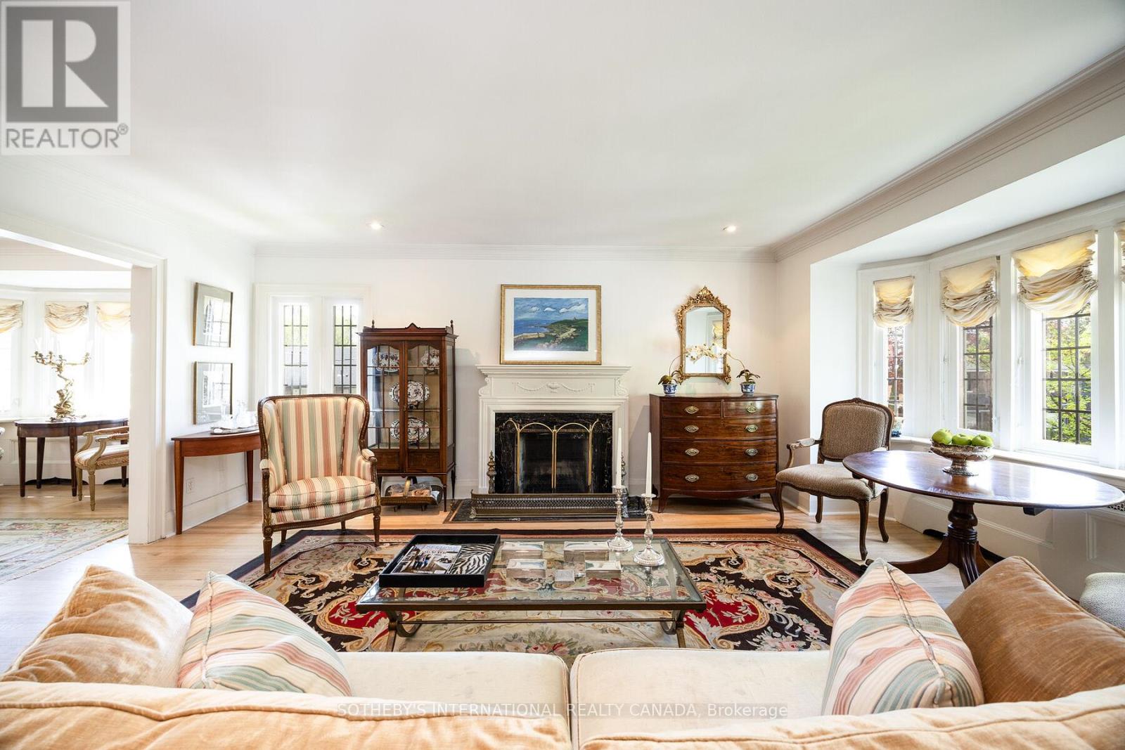 Upper - 131 Highbourne Road, Toronto, Ontario  M5P 2J8 - Photo 14 - C12676218