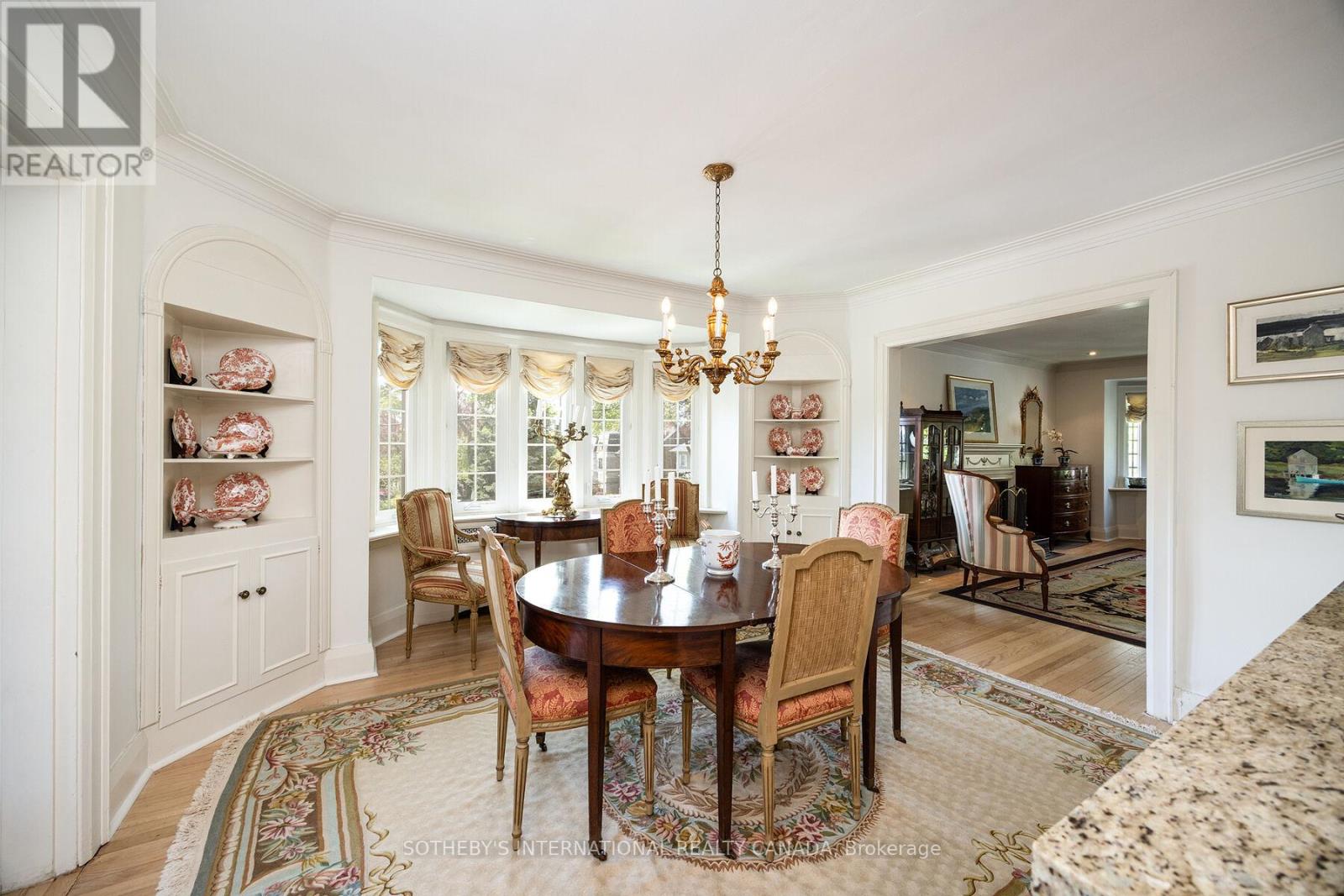 Upper - 131 Highbourne Road, Toronto, Ontario  M5P 2J8 - Photo 25 - C12676218