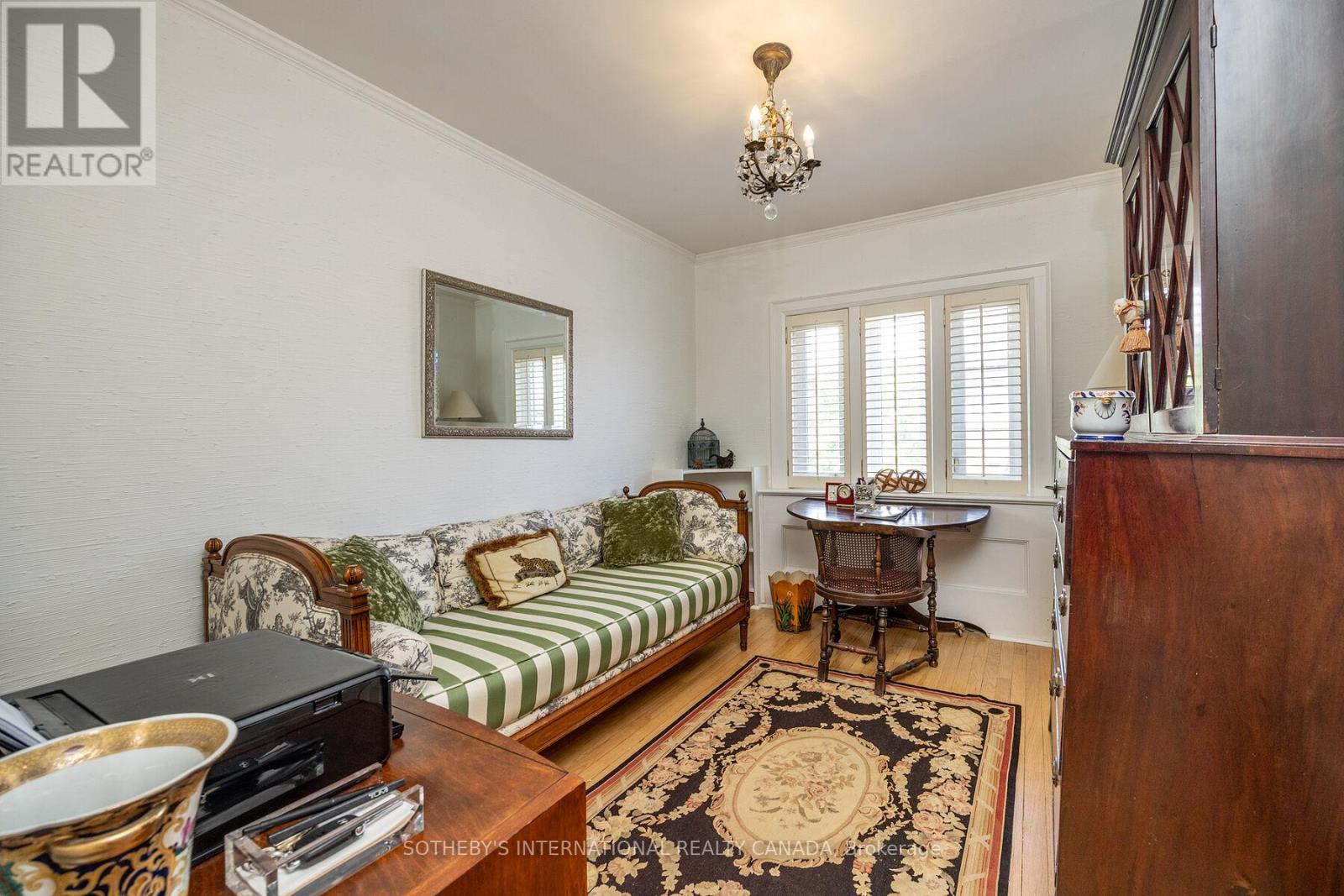 Upper - 131 Highbourne Road, Toronto, Ontario  M5P 2J8 - Photo 31 - C12676218