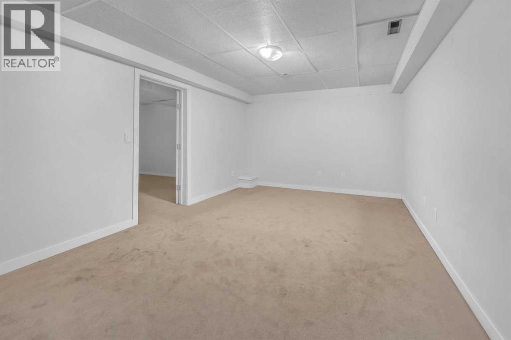 172 Templehill Drive Ne, Calgary, Alberta  T1Y 4M2 - Photo 27 - A2270725