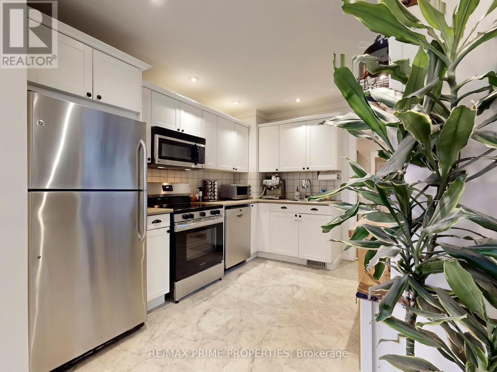 96 Coleridge Avenue, Toronto, Ontario  M4C 4H6 - Photo 11 - E12676094