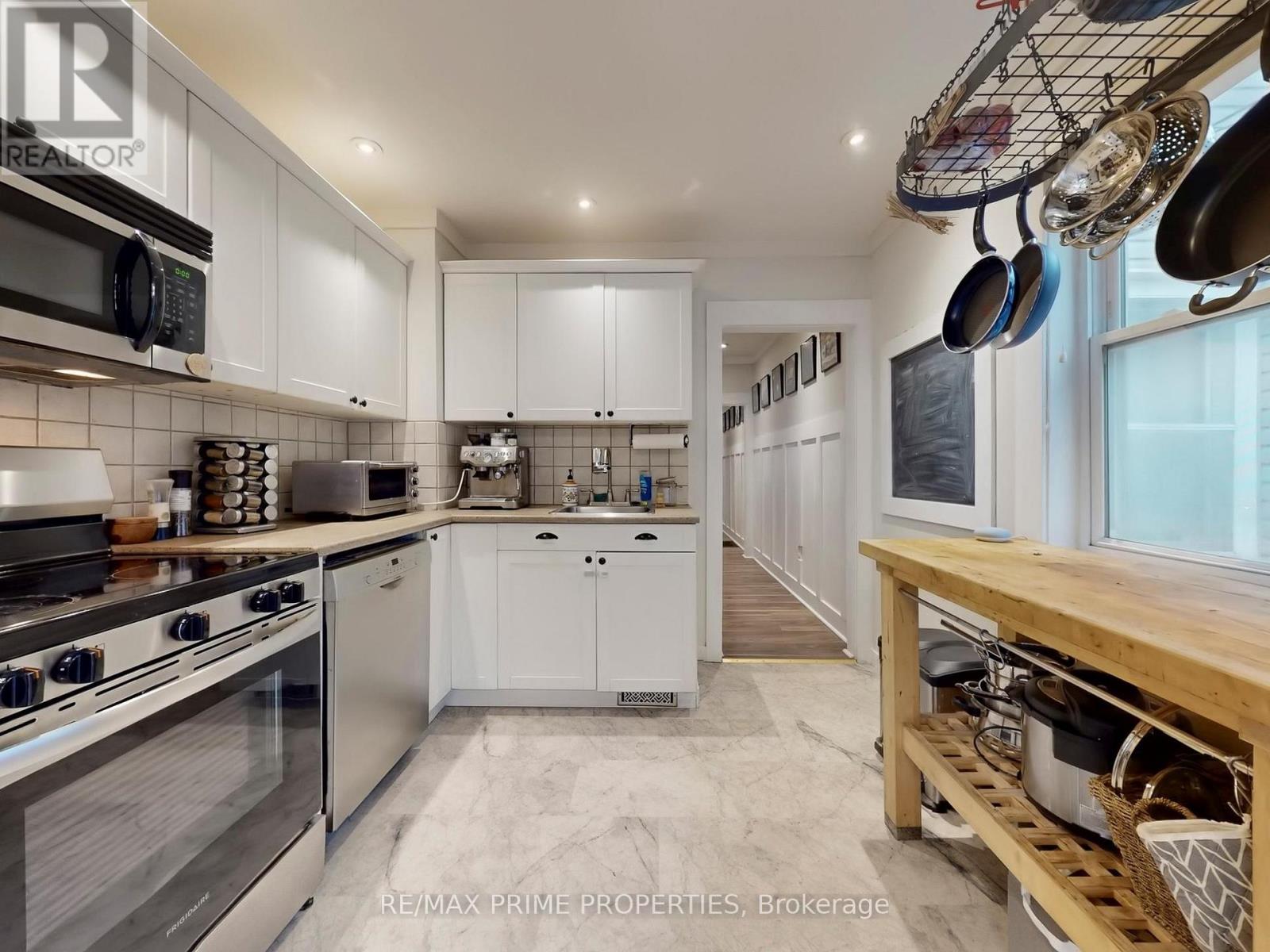 96 Coleridge Avenue, Toronto, Ontario  M4C 4H6 - Photo 12 - E12676094