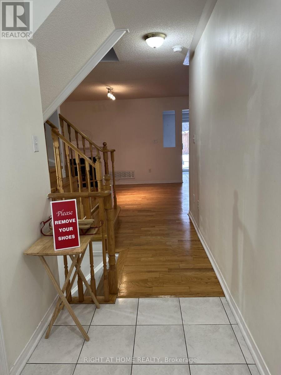 26 Breakwater Drive, Whitby, Ontario  L1N 9R7 - Photo 20 - E12676162