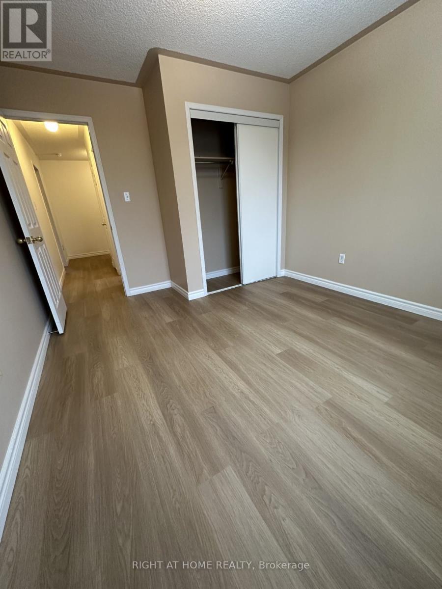 26 Breakwater Drive, Whitby, Ontario  L1N 9R7 - Photo 30 - E12676162