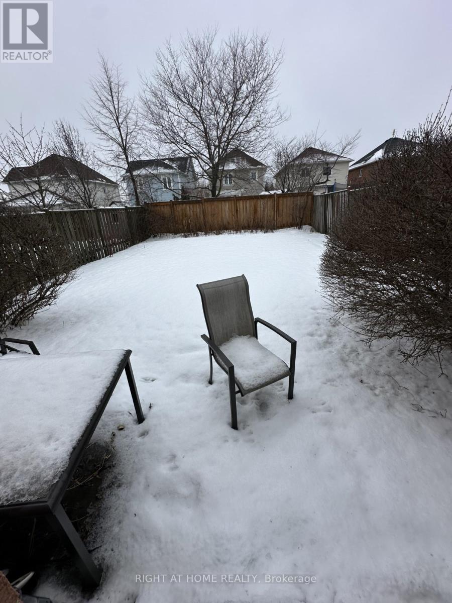 26 Breakwater Drive, Whitby, Ontario  L1N 9R7 - Photo 35 - E12676162