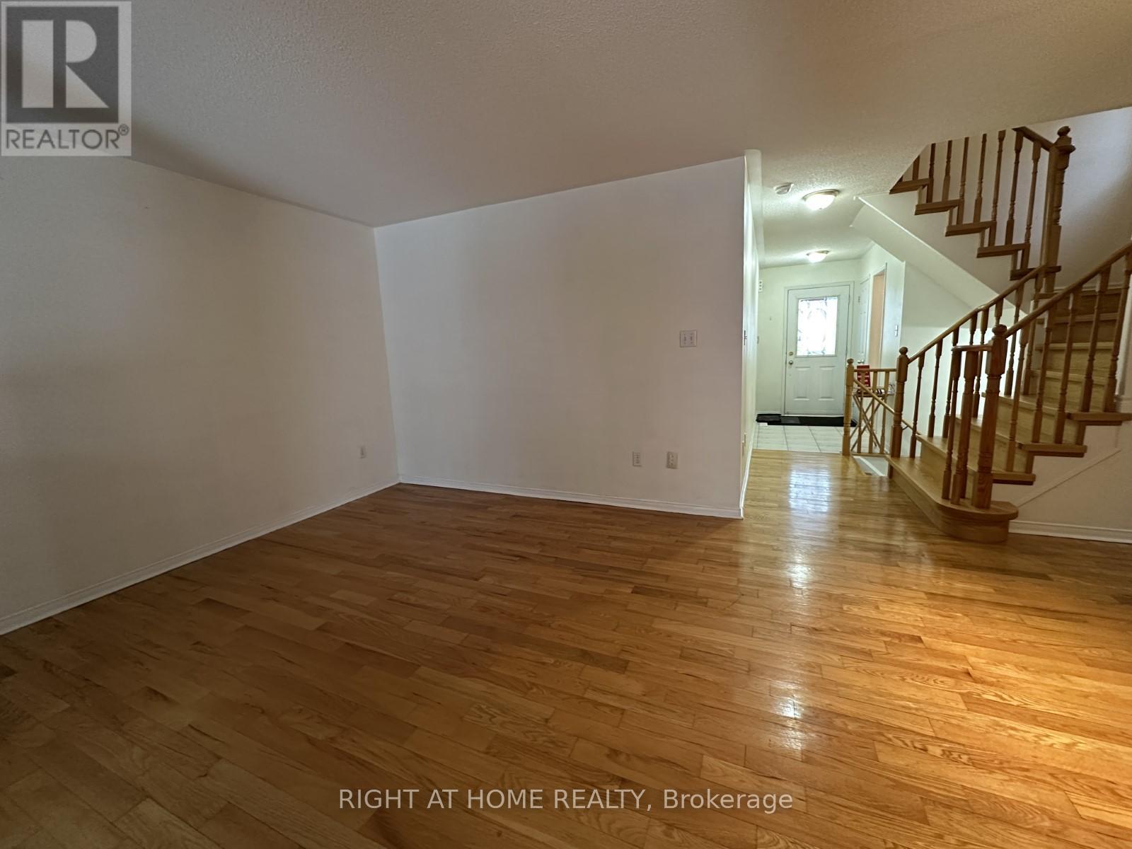 26 Breakwater Drive, Whitby, Ontario  L1N 9R7 - Photo 9 - E12676162