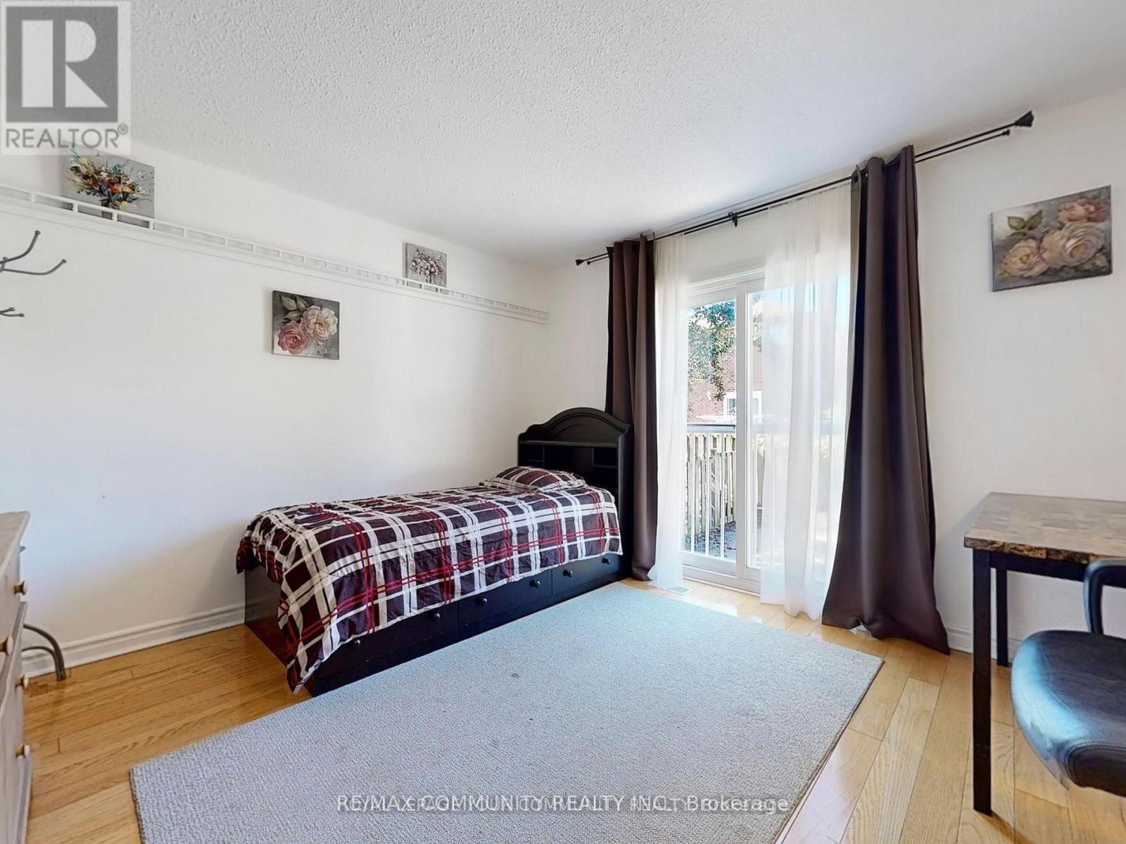 Ground - 54 Emcarr Drive, Toronto, Ontario  M1E 5A1 - Photo 3 - E12676224