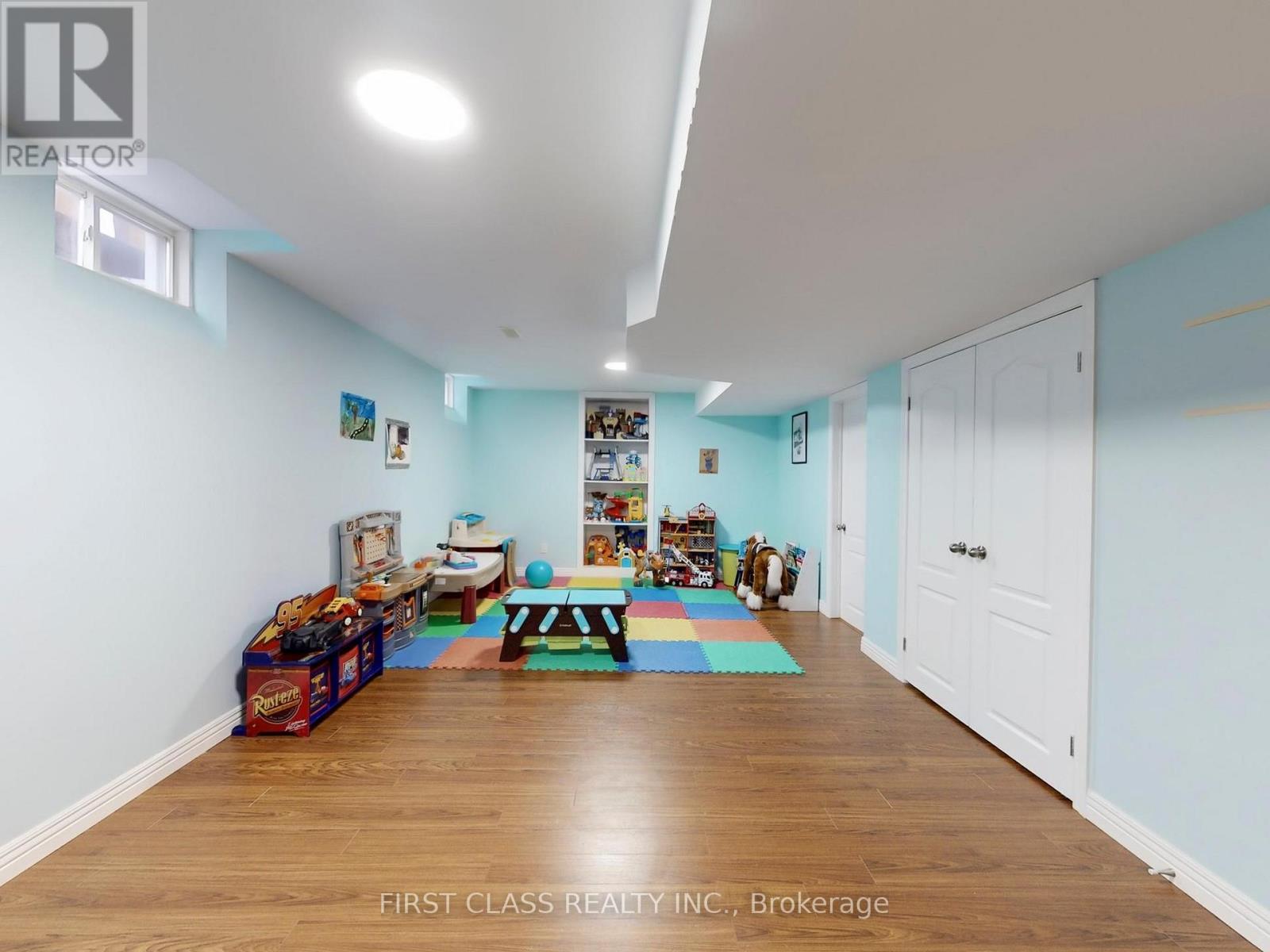 16 Milos Road, Richmond Hill, Ontario  L4E 0J9 - Photo 38 - N12676036