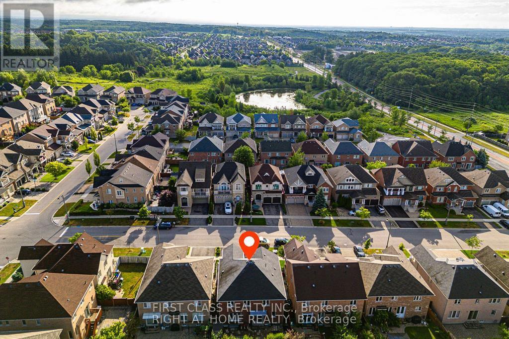 16 Milos Road, Richmond Hill, Ontario  L4E 0J9 - Photo 45 - N12676036