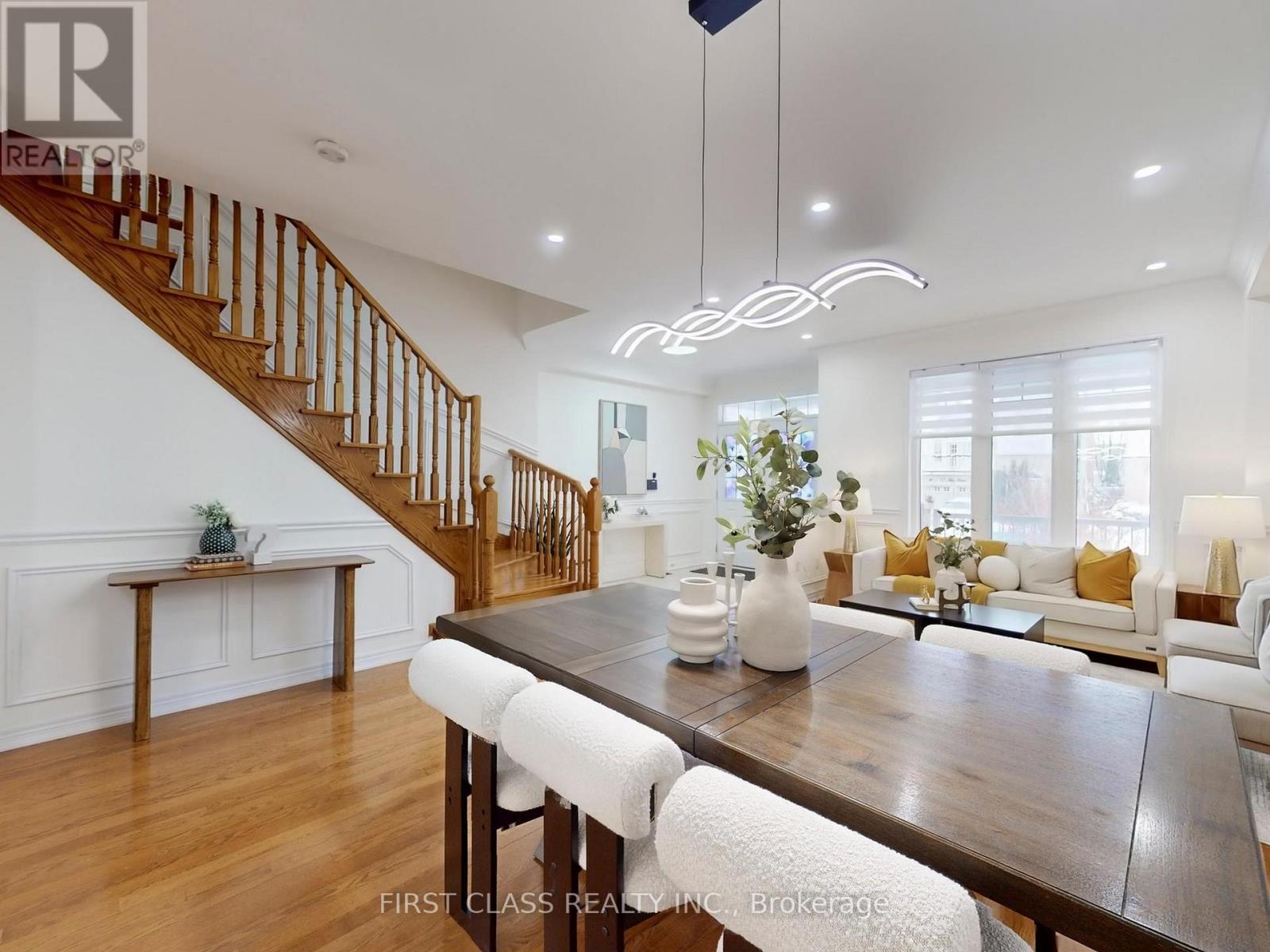 16 Milos Road, Richmond Hill, Ontario  L4E 0J9 - Photo 7 - N12676036