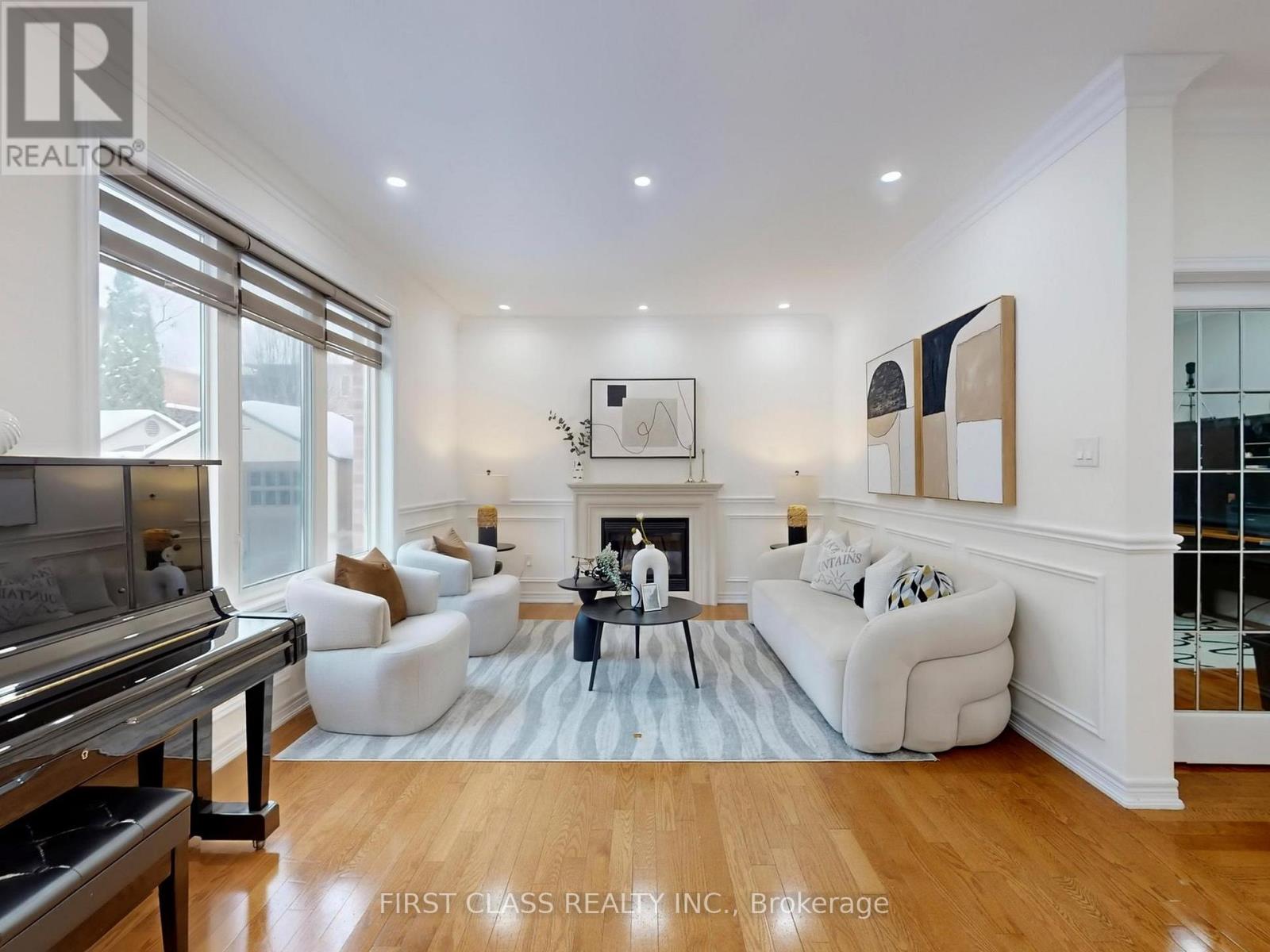 16 Milos Road, Richmond Hill, Ontario  L4E 0J9 - Photo 9 - N12676036