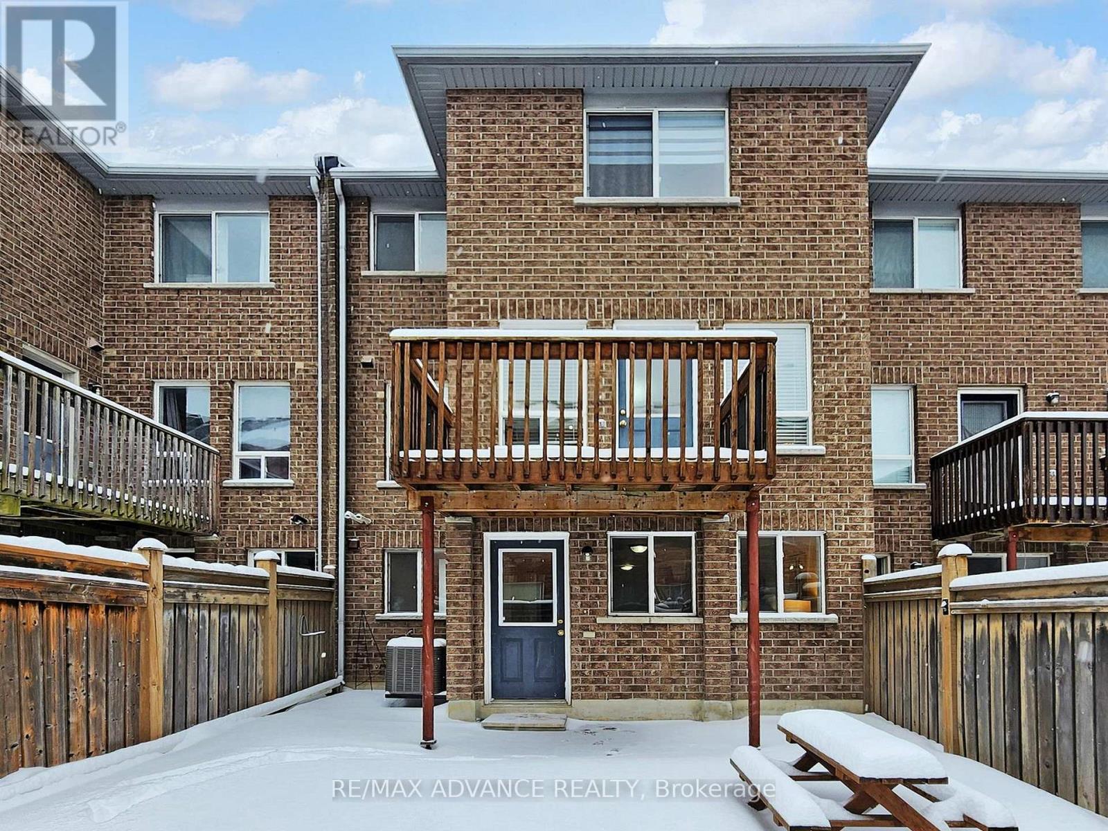 24 Martell Gate, Aurora, Ontario  L4G 0C4 - Photo 32 - N12676054