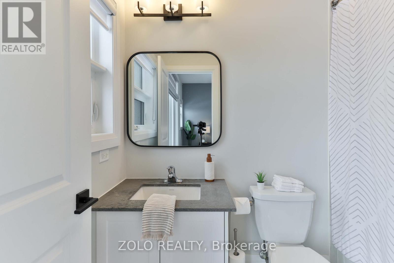 70 Stilton Avenue, Vaughan, Ontario  L4H 5B9 - Photo 30 - N12676060