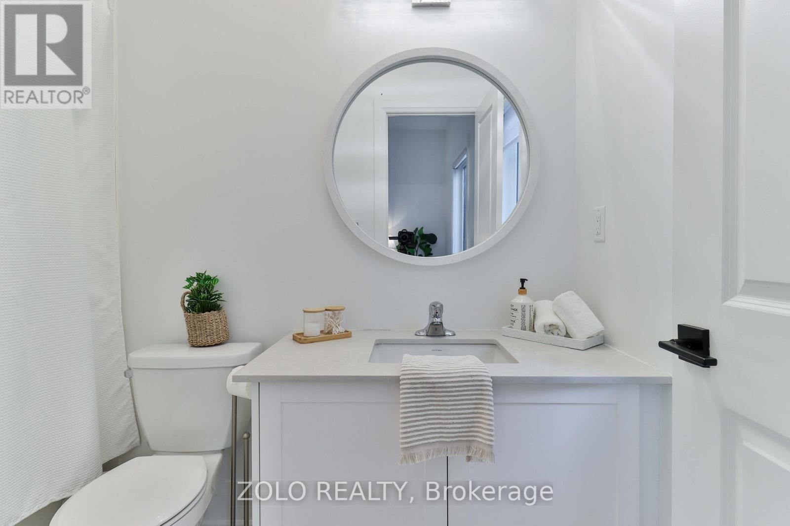 70 Stilton Avenue, Vaughan, Ontario  L4H 5B9 - Photo 33 - N12676060