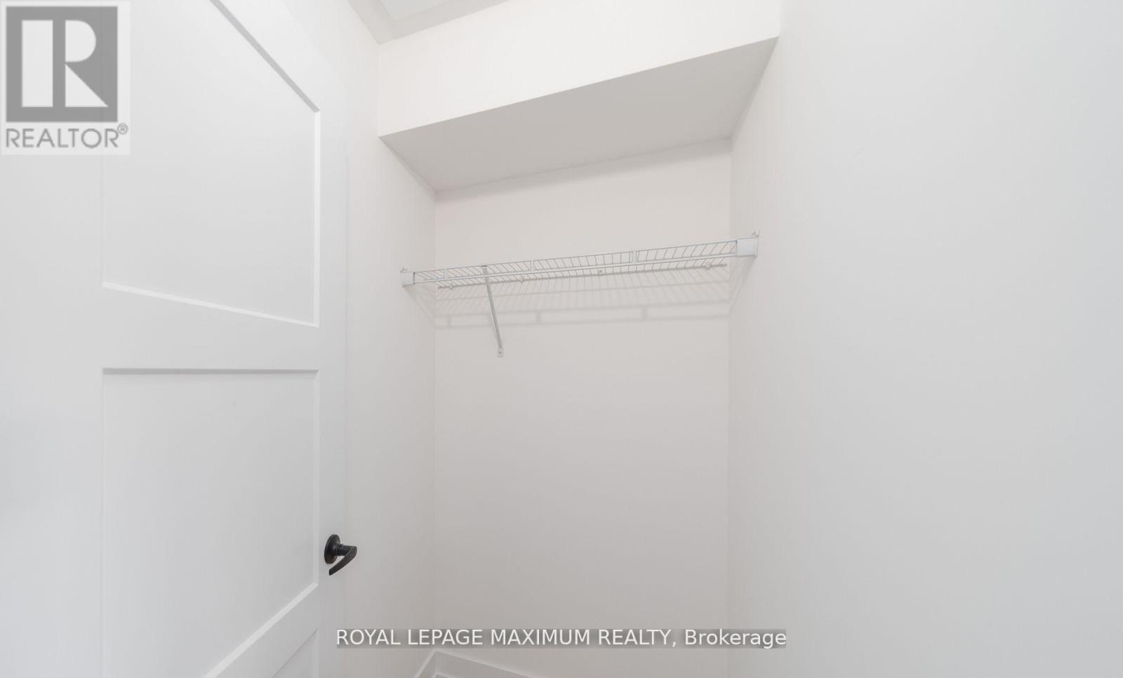 4 - 32 Wagon Lane, Barrie (Innis-Shore), Ontario  L9J 0C2 - Photo 11 - S12676172