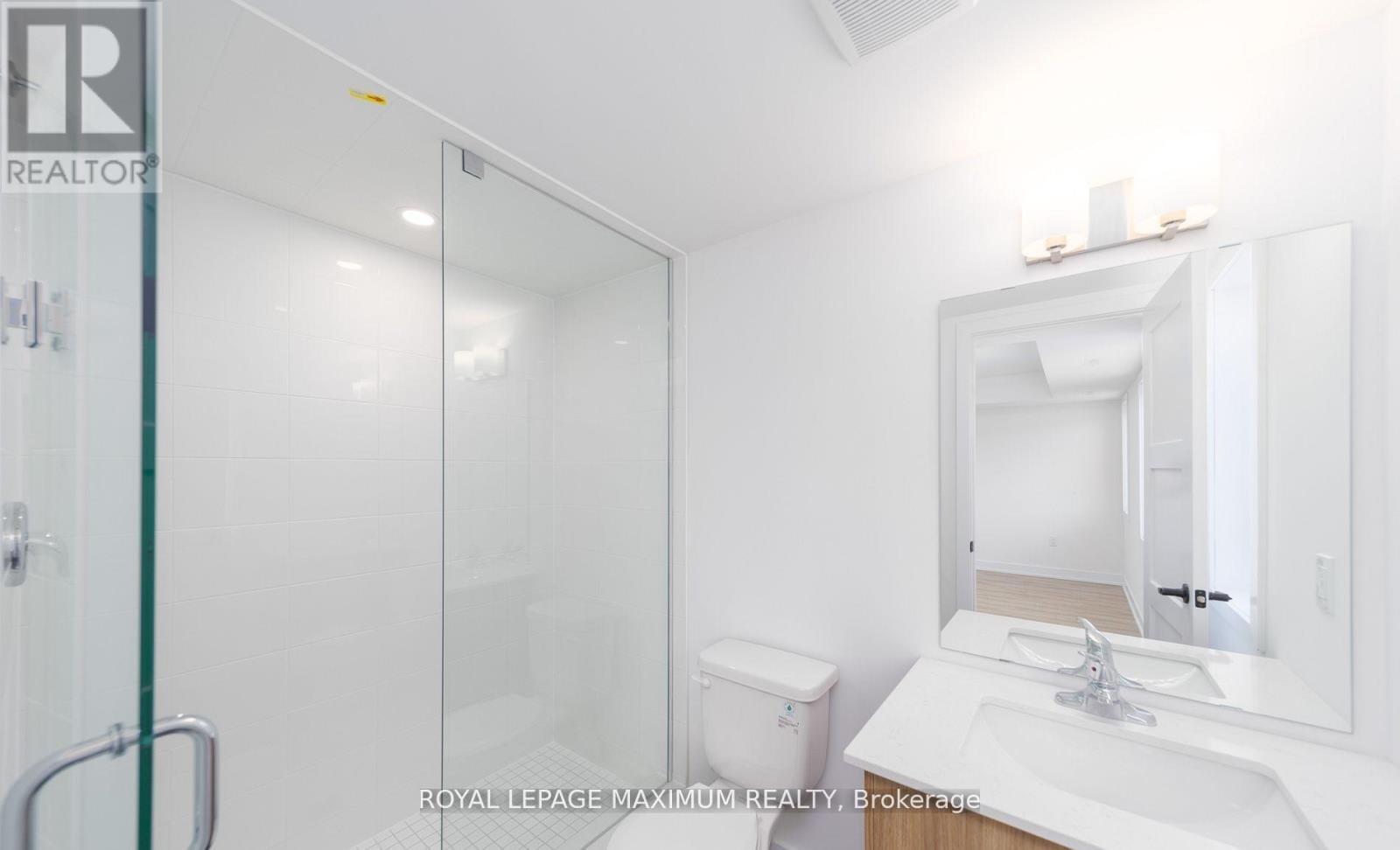 4 - 32 Wagon Lane, Barrie (Innis-Shore), Ontario  L9J 0C2 - Photo 17 - S12676172