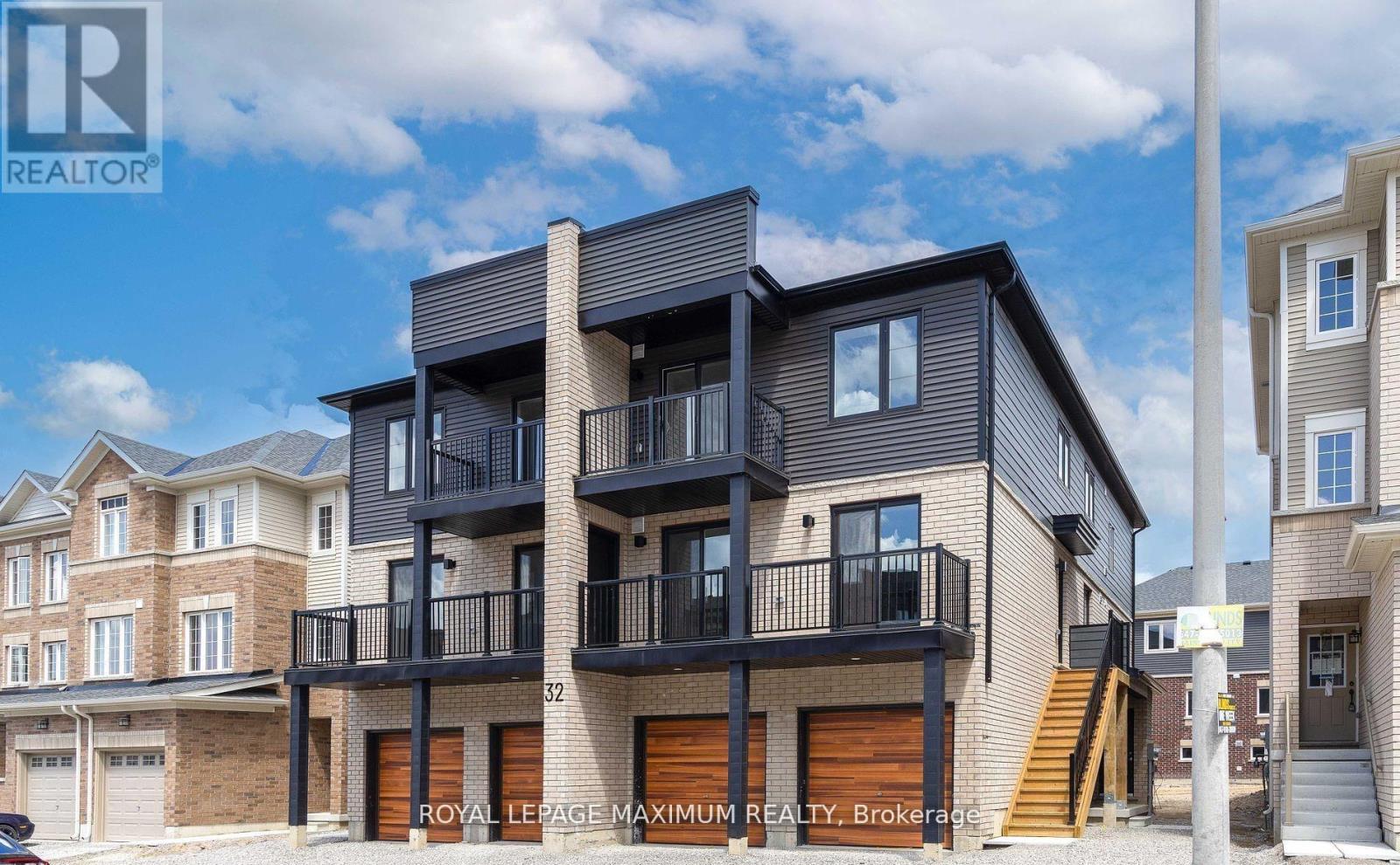 4 - 32 Wagon Lane, Barrie (Innis-Shore), Ontario  L9J 0C2 - Photo 2 - S12676172