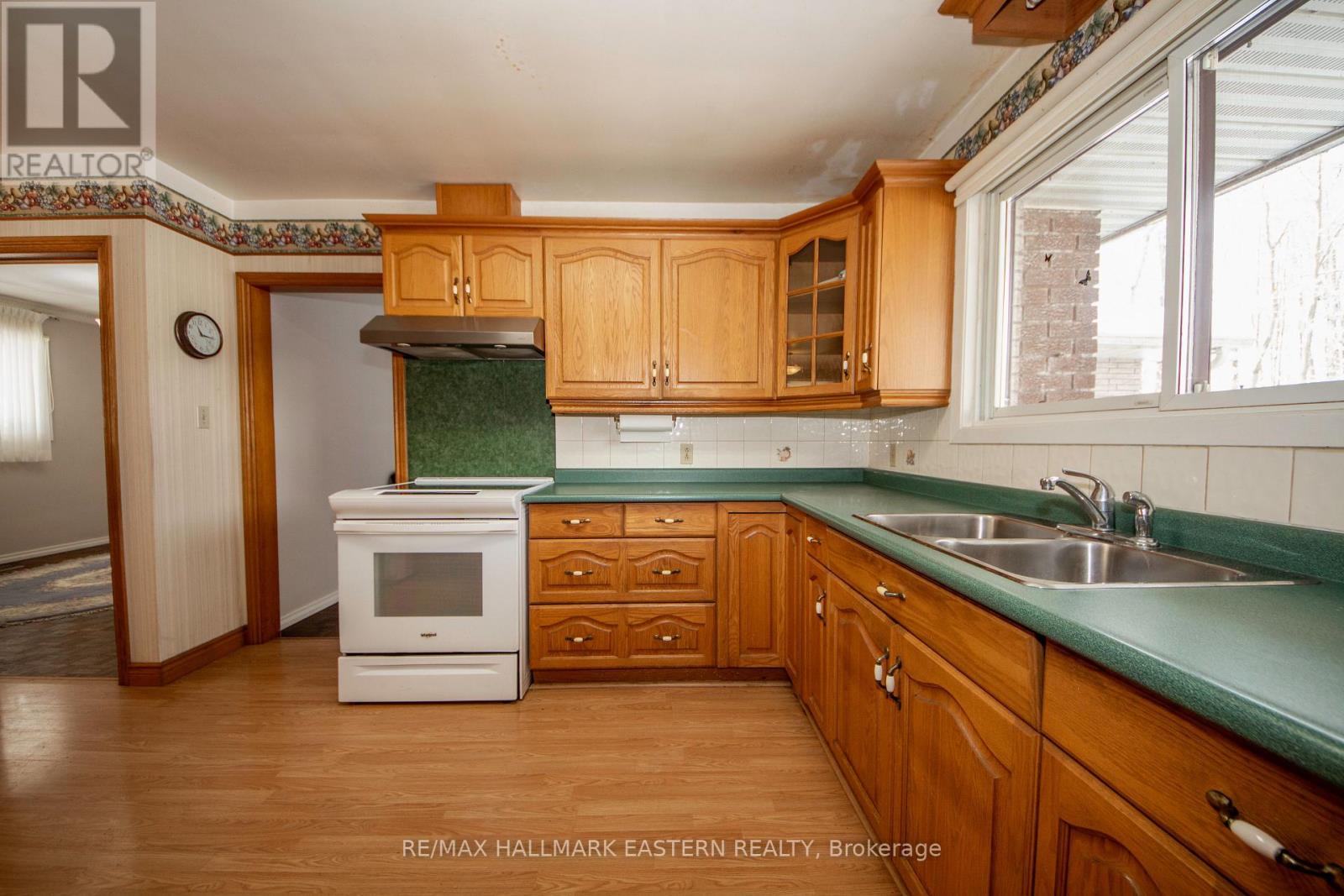 764 County Rd 40, Douro-Dummer, Ontario  K0L 2V0 - Photo 13 - X12669848