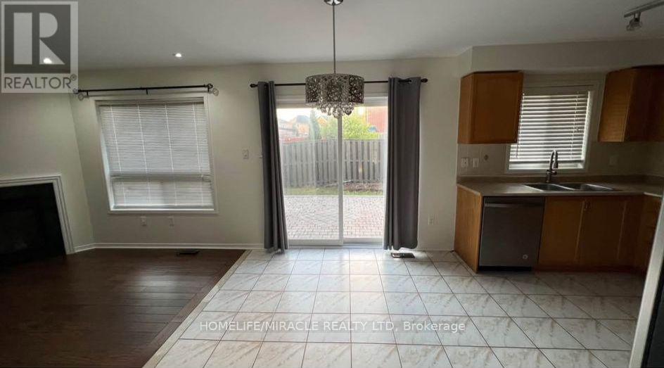 UPPER - 97 CROWN VICTORIA DRIVE, Brampton, Ontario