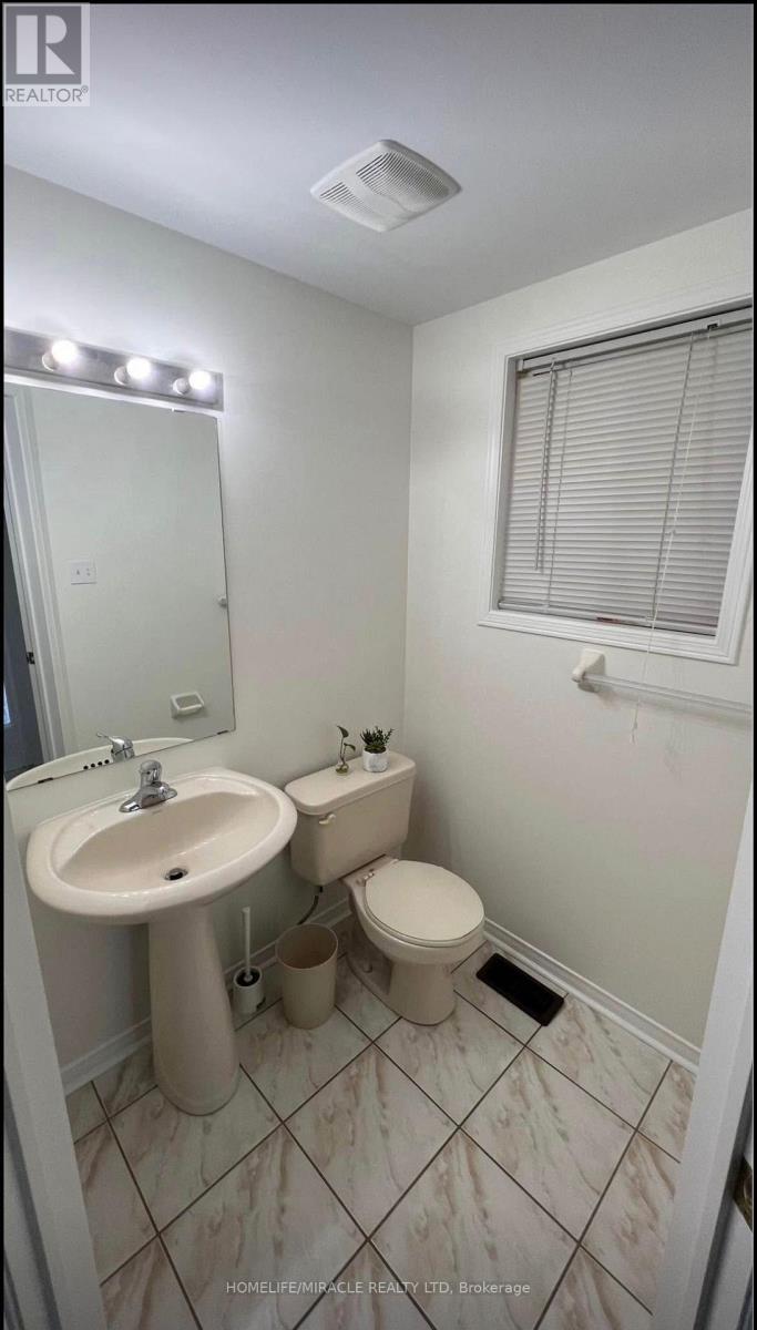 Upper - 97 Crown Victoria Drive, Brampton, Ontario  L7A 3X6 - Photo 7 - W12675958