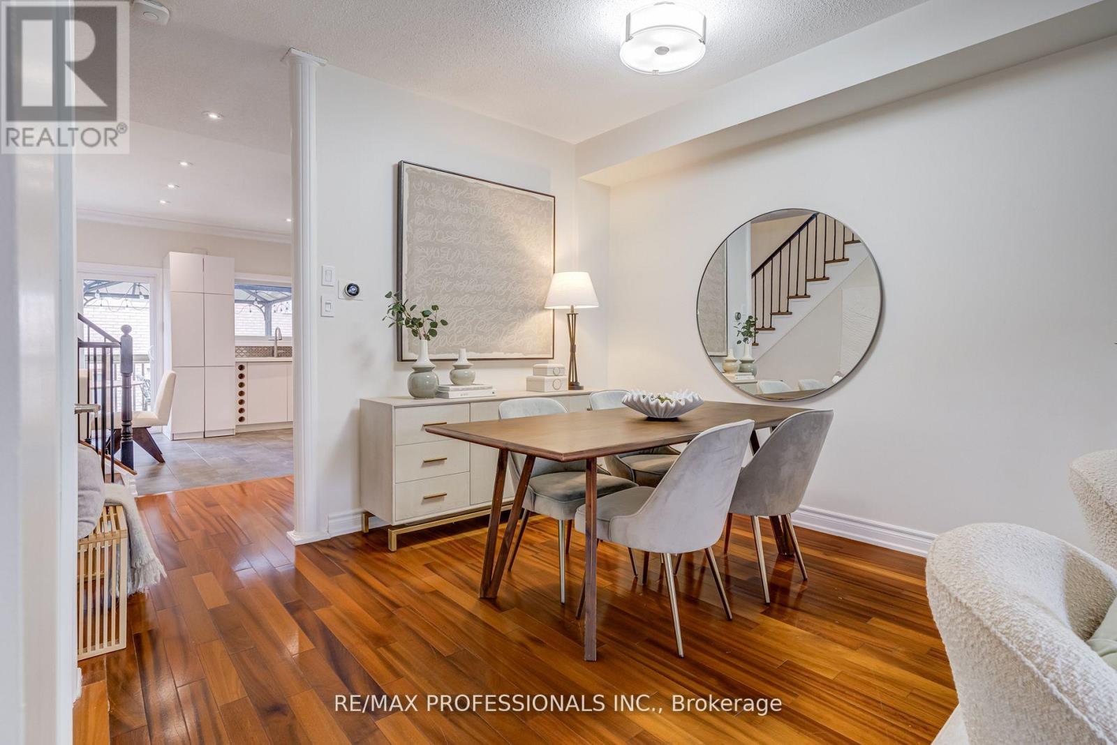 105 Harbourview Crescent, Toronto, Ontario  M8V 4A9 - Photo 8 - W12675964