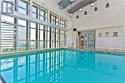 2110 - 3939 Duke Of York Boulevard, Mississauga, Ontario  L5B 4N2 - Photo 7 - W12675978