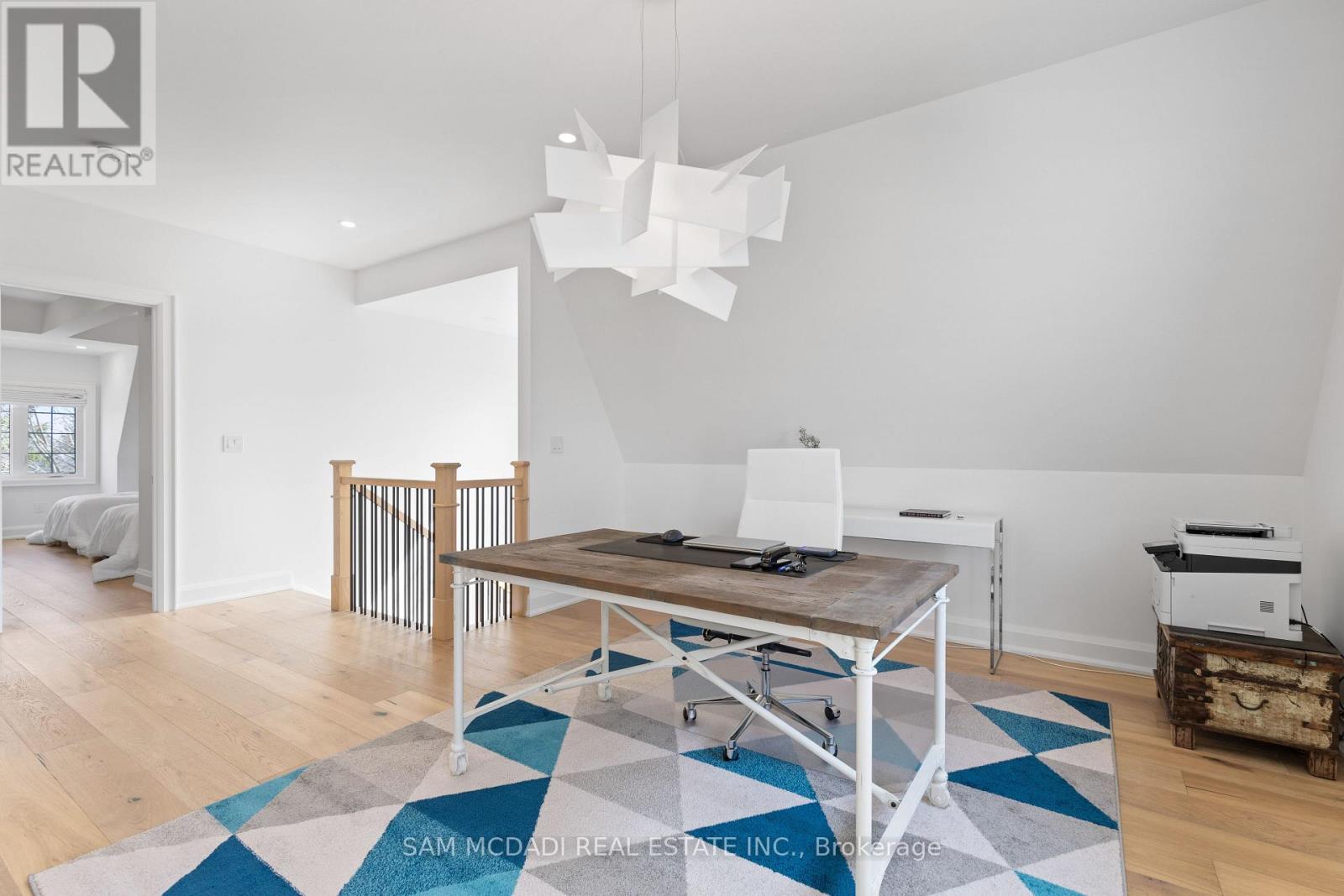 4 Iroquois Avenue, Mississauga, Ontario  L5G 1M6 - Photo 31 - W12675992