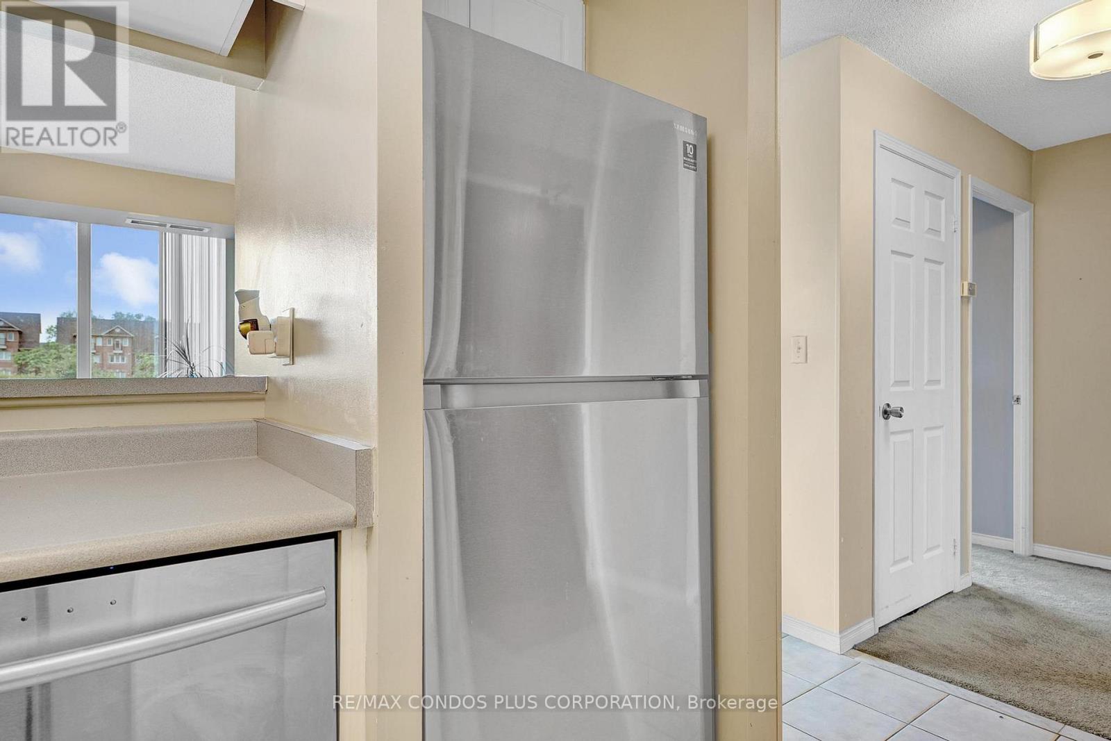 302 - 190 Manitoba Street, Toronto, Ontario  M8Y 3Y8 - Photo 6 - W12676028