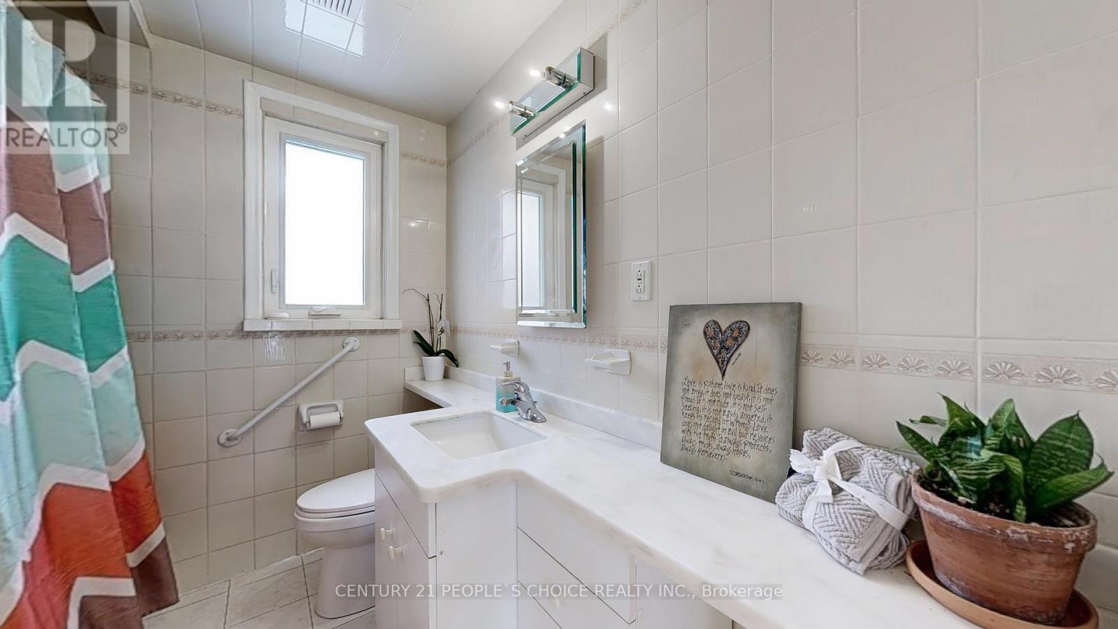 2864 Weston Road, Toronto, Ontario  M9M 2S3 - Photo 26 - W12676064