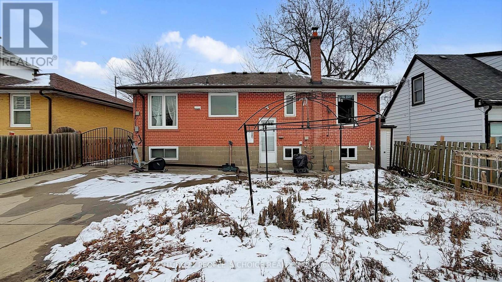 2864 Weston Road, Toronto, Ontario  M9M 2S3 - Photo 41 - W12676064