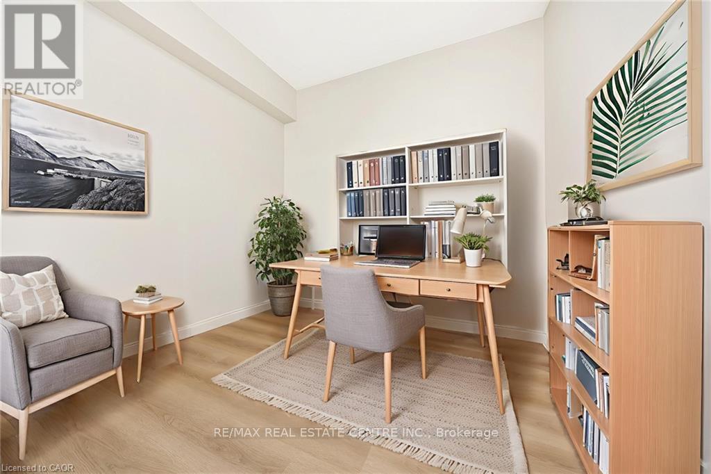 Ss01 - 100 Millside Drive, Milton, Ontario  L9T 5E2 - Photo 13 - W12676070