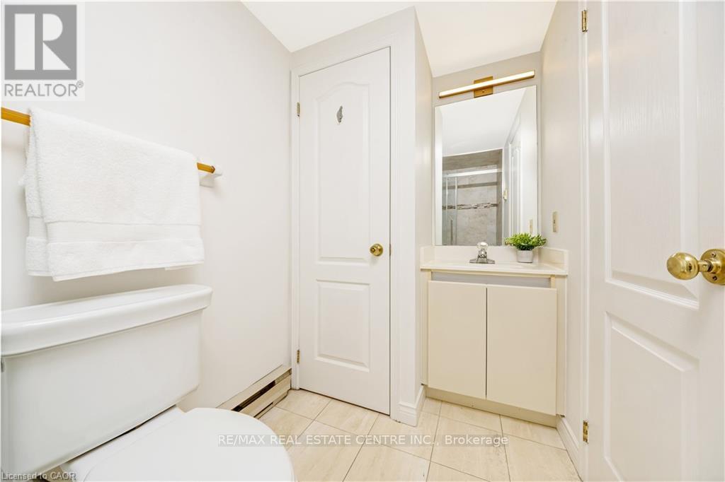 Ss01 - 100 Millside Drive, Milton, Ontario  L9T 5E2 - Photo 30 - W12676070