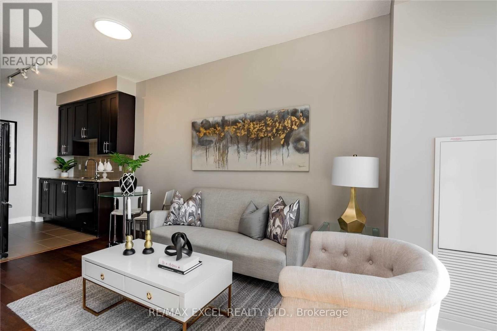 3206 - 4070 Confederation Parkway, Mississauga, Ontario  L5B 0E9 - Photo 4 - W12676076