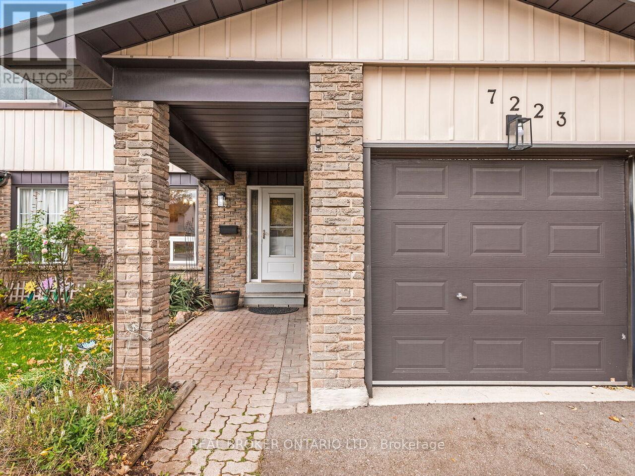 7223 Bendigo Circle, Mississauga, Ontario  L5N 1Z4 - Photo 3 - W12676080