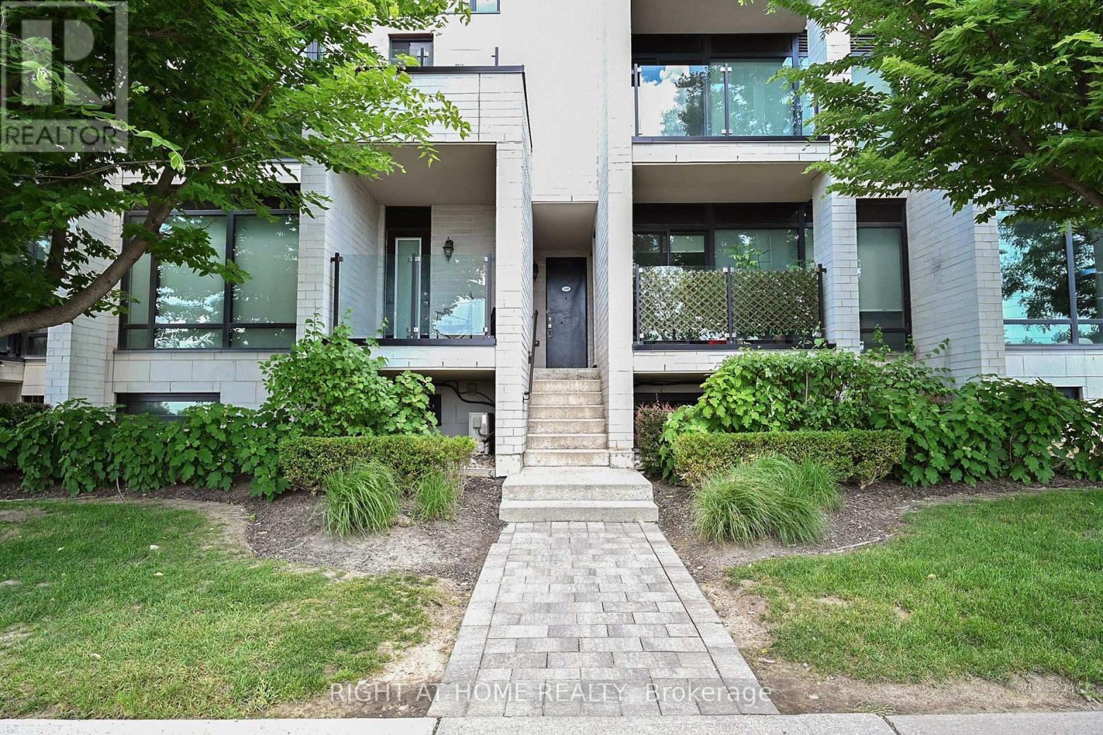 710 - 138 WIDDICOMBE HILL BOULEVARD, Toronto, Ontario